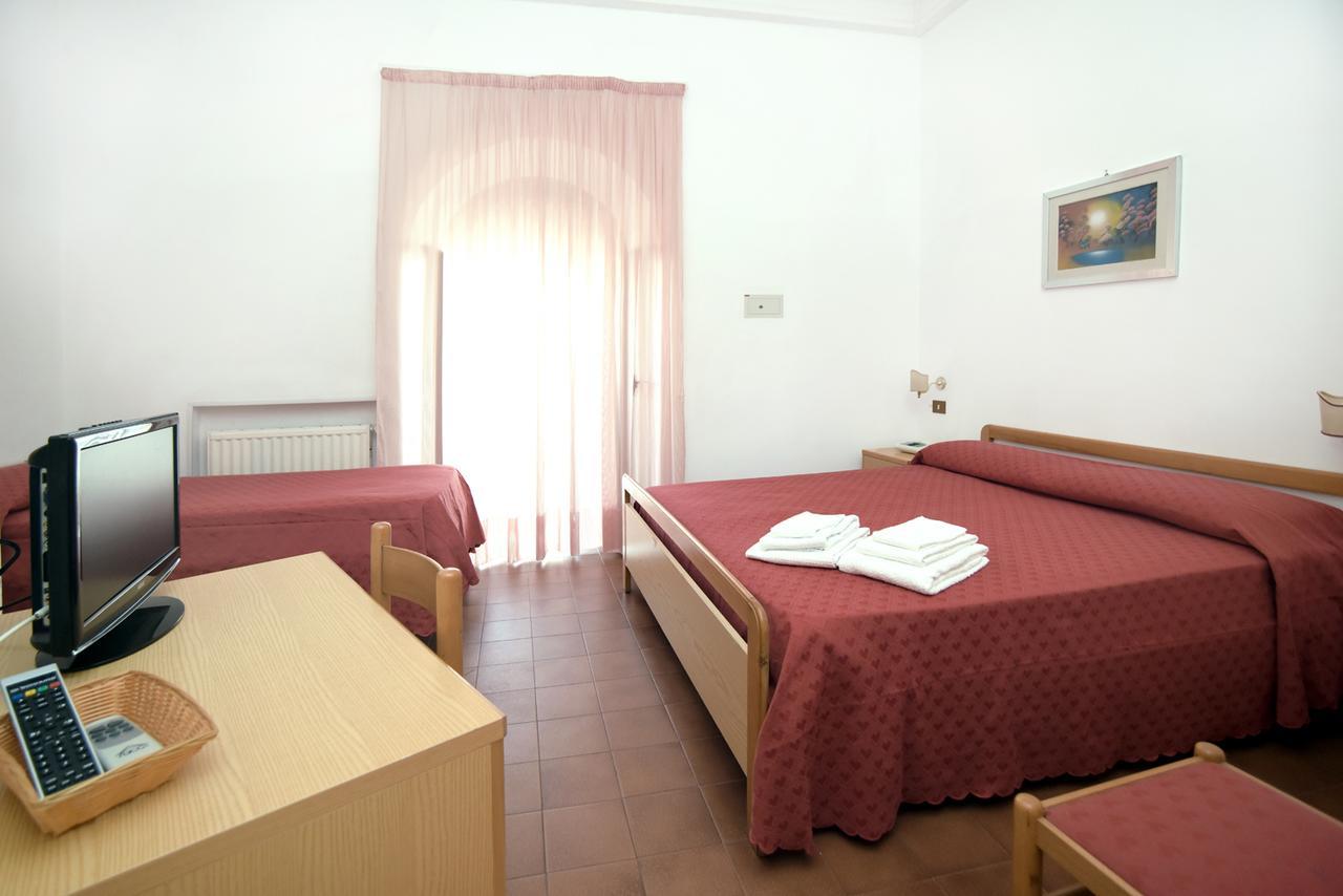 Hotel Timiama Peschici Eksteriør billede